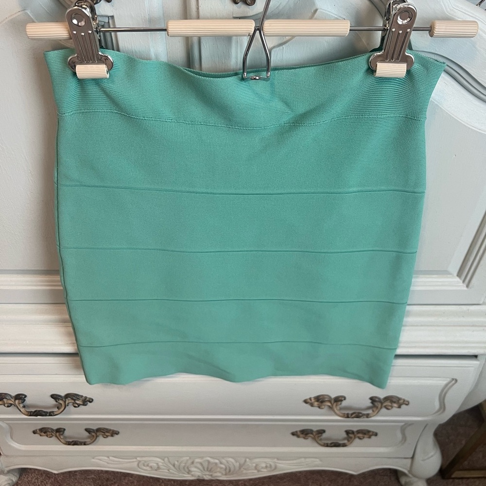 BCBGMaxAzria Aqua Mini Bandage Skirt